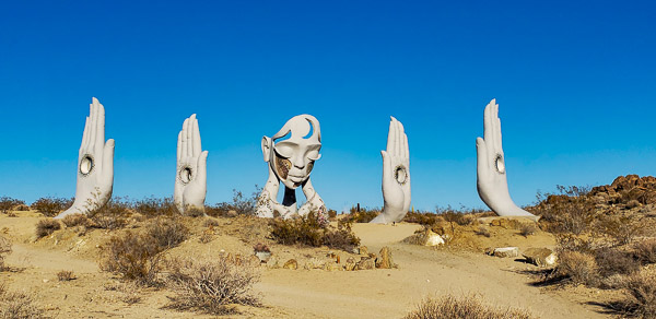 Transmission sculture